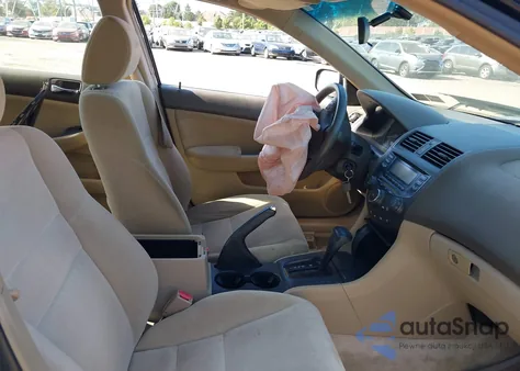 2005 Honda Accord Lx from USA, damaged, VIN 1HGCM56435A104638